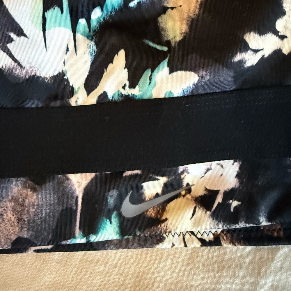 Nike Indy Light Support Padded Floral Sports yoga workout Bra size Small - Picture 3 of 5